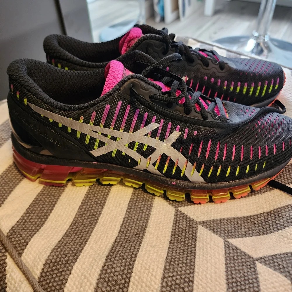 NEW in Box Women's ASICS Gel Quantum 360 - NWT Size 10 - Picture 3 of 5